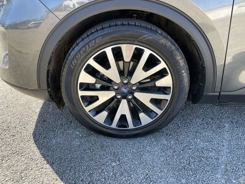 Used 2020 Ford Escape SE Sport image 46