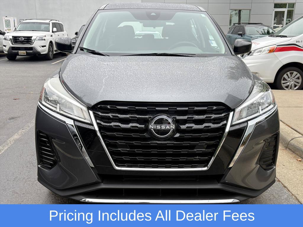 Used 2024 Nissan Kicks S FWD image 3