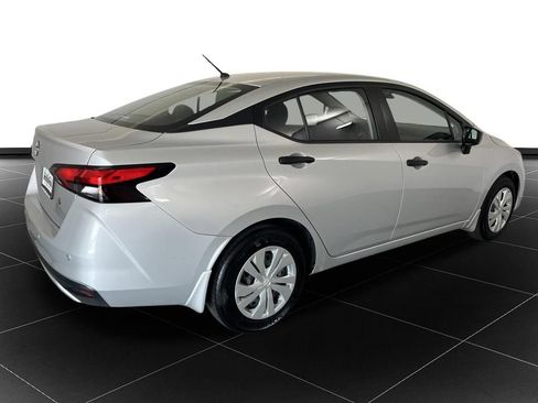 Used 2025 Nissan Versa S w/ Trunk Package FWD image 5