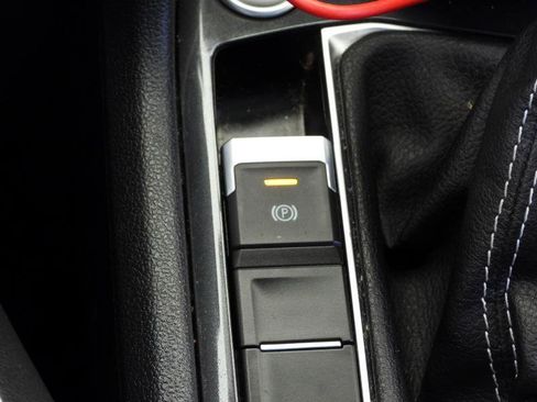 Used 2022 Volkswagen Tiguan SE R-Line image 74