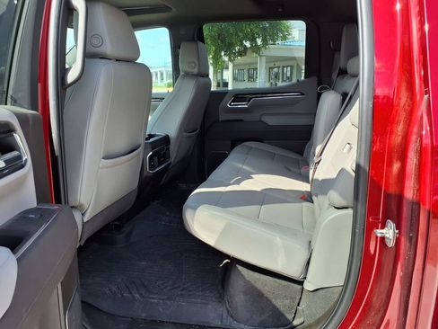 Used 2025 Chevrolet Silverado 1500 LTZ w/ LTZ Premium Package AWD/4WD image 13