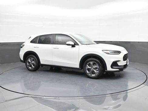New 2026 Honda HR-V LX image 17