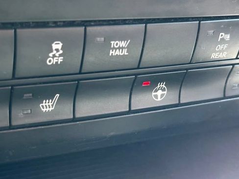 Used 2018 RAM 1500 Big Horn AWD/4WD image 33