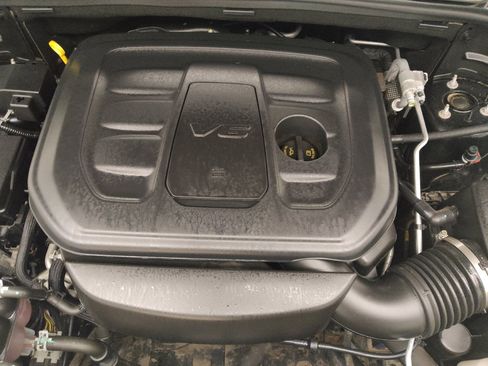 Used 2020 Jeep Grand Cherokee Limited AWD/4WD image 30