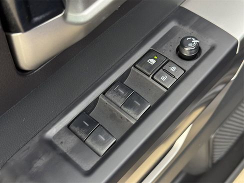 Used 2025 Toyota Tundra SR5 image 23