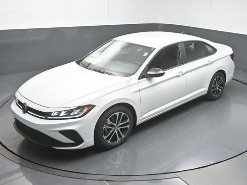 New 2026 Volkswagen Jetta Sport image 40
