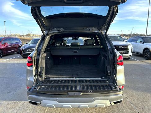 Used 2025 BMW X5 xDrive50e image 21