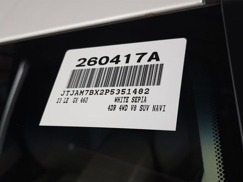 Used 2023 Lexus GX 460 Premium w/ Premium Package image 37