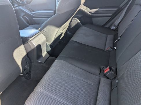 Used 2017 Subaru Impreza 2.0i Premium image 15