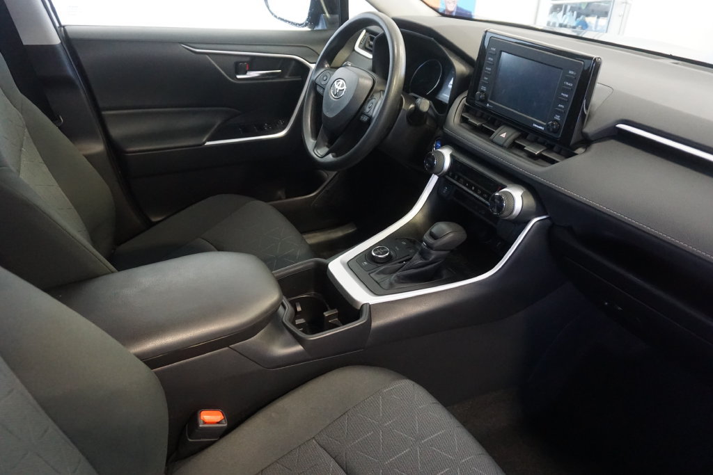 Used 2022 Toyota RAV4 XLE w/ Convenience Package AWD/4WD image 24