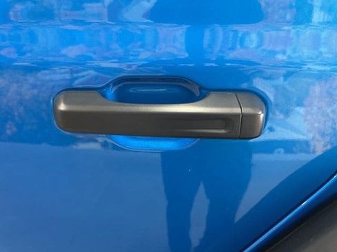 Used 2024 Jeep Wrangler Unlimited Rubicon image 16