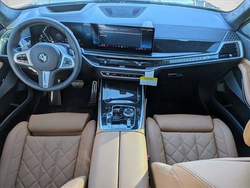 New 2026 BMW X7 xDrive40i w/ M Sport Package image 15