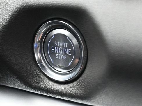 Used 2026 Chevrolet Corvette Stingray Coupe RWD image 19