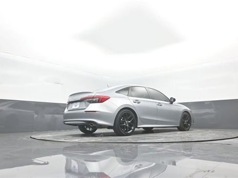 Used 2024 Honda Civic Sport image 25