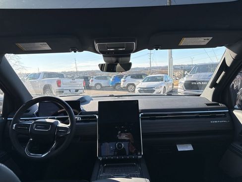 New 2025 GMC Sierra EV Denali image 27