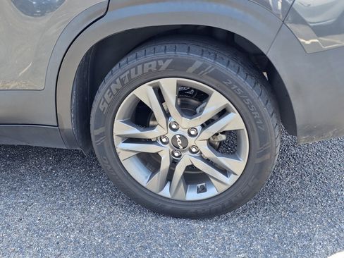 Used 2022 Kia Seltos S FWD image 9