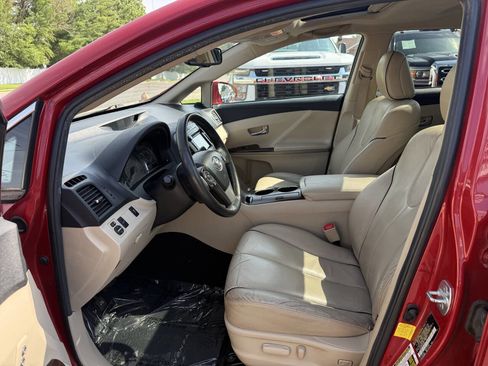 Used 2013 Toyota Venza XLE w/ XLE Premium Pkg FWD image 16