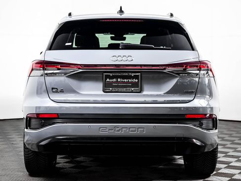 Used 2023 Audi Q4 e-tron Premium Plus w/ Premium Plus AWD/4WD image 10