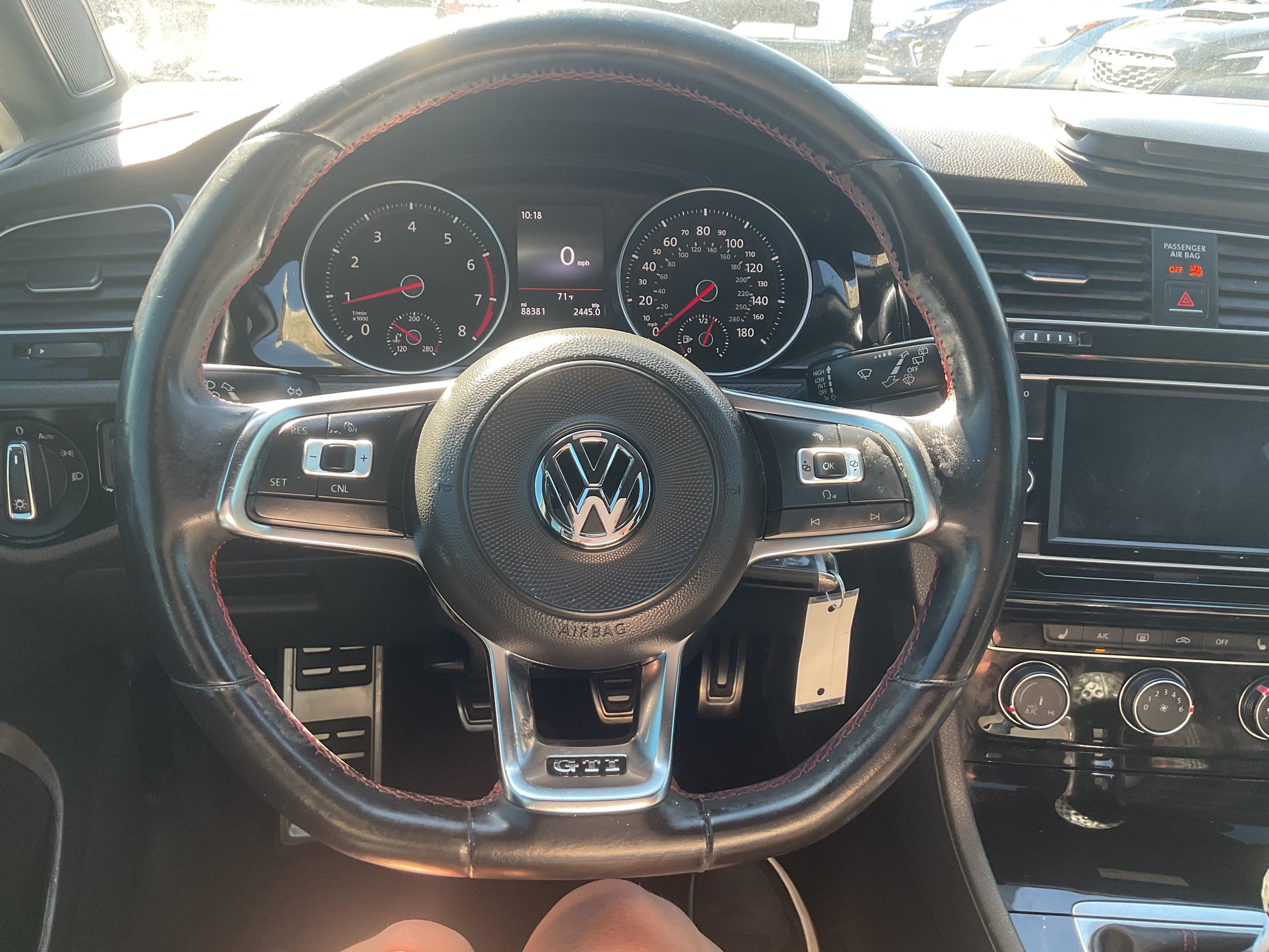 Used 2018 Volkswagen GTI S FWD image 13