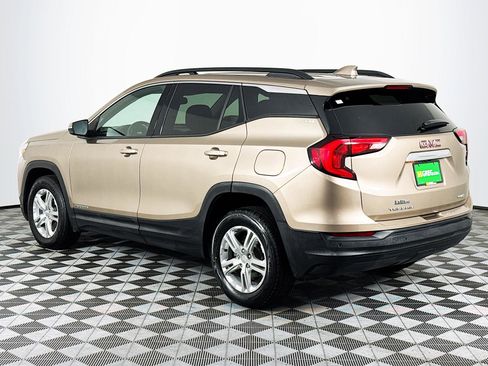 Used 2018 GMC Terrain SLE w/ Driver Convenience Package image 6