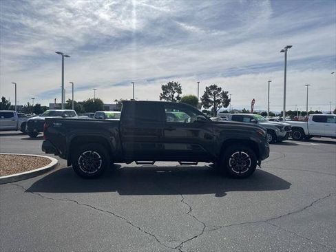 Certified 2024 Toyota Tacoma TRD Sport w/ TRD Sport Upgrade Package AWD/4WD image 5