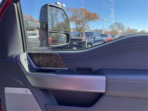 New 2026 Ford F250 Lariat w/ Black Appearance Package image 30