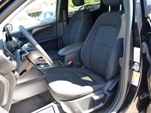 Used 2025 Ford Escape Active FWD image 30