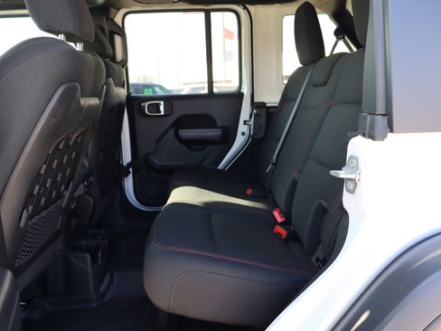 Used 2020 Jeep Wrangler Unlimited Rubicon image 10