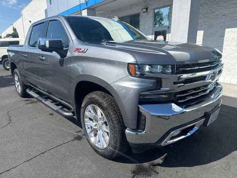 Used 2021 Chevrolet Silverado 1500 LTZ AWD/4WD image 4