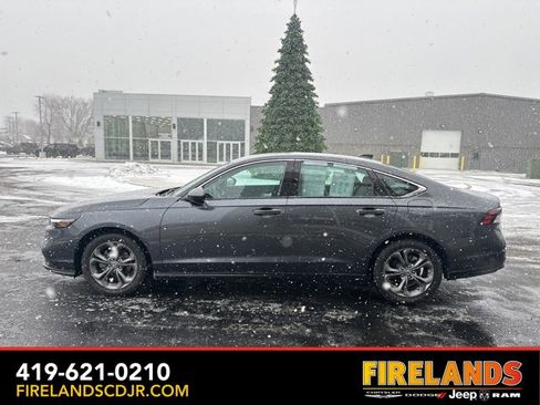 Used 2024 Honda Accord EX image 4