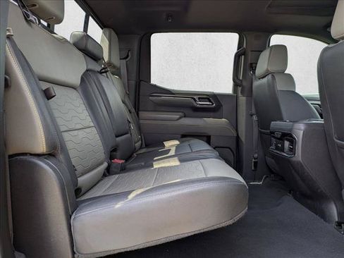 Used 2022 Chevrolet Silverado 1500 ZR2 w/ Technology Package AWD/4WD image 20