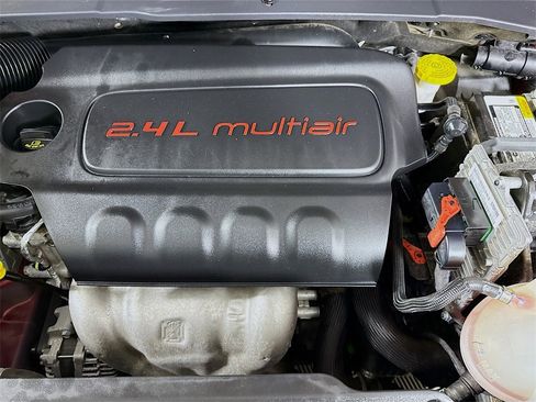 Used 2022 Jeep Compass Latitude w/ Sun and Sound Group image 35