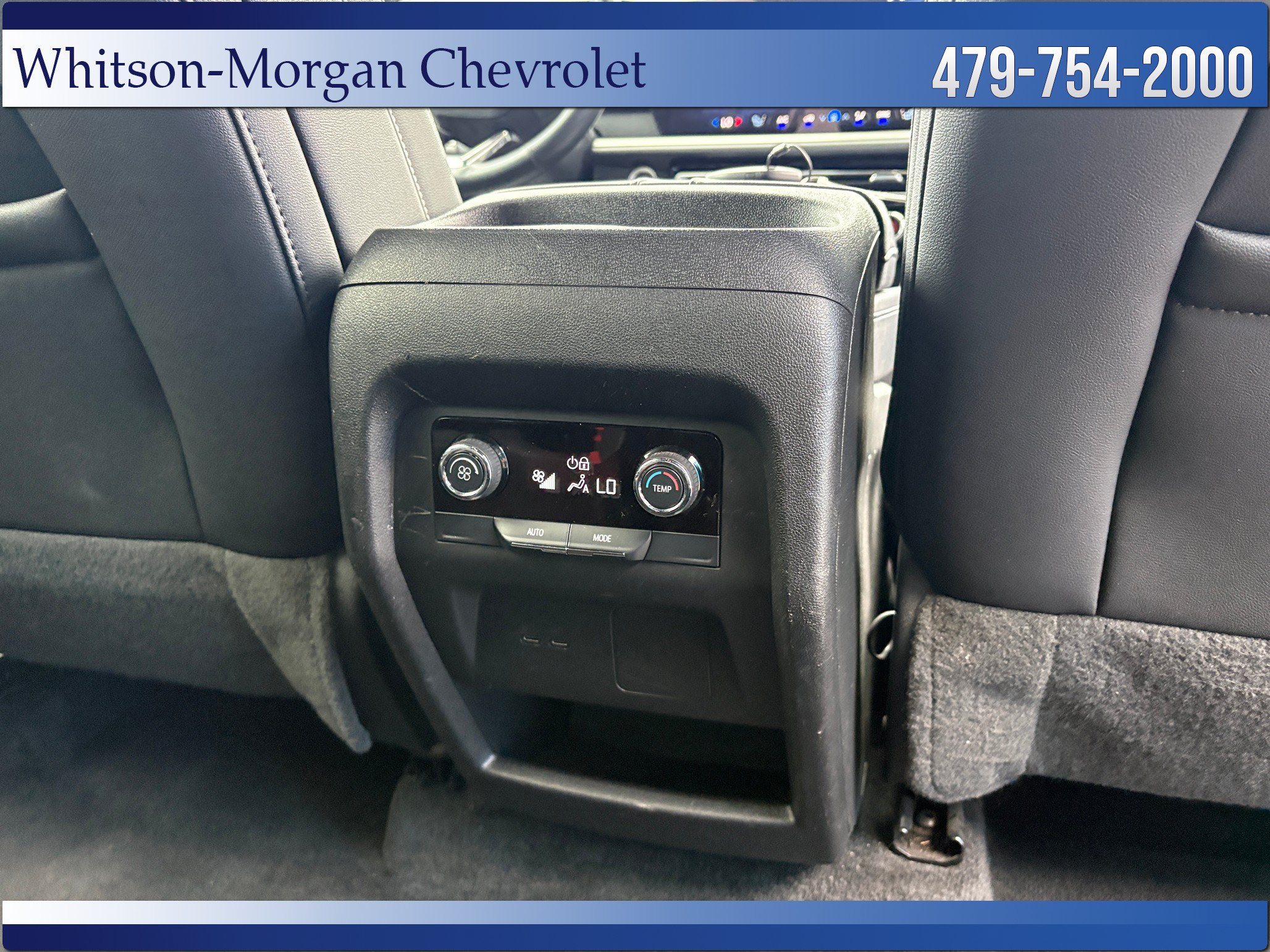 Used 2025 Chevrolet Traverse LT FWD image 34