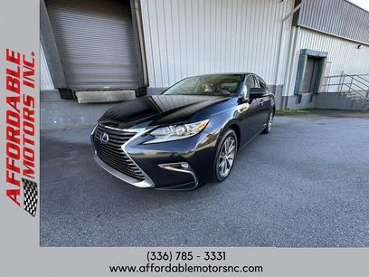 Used 2017 Lexus ES 300h