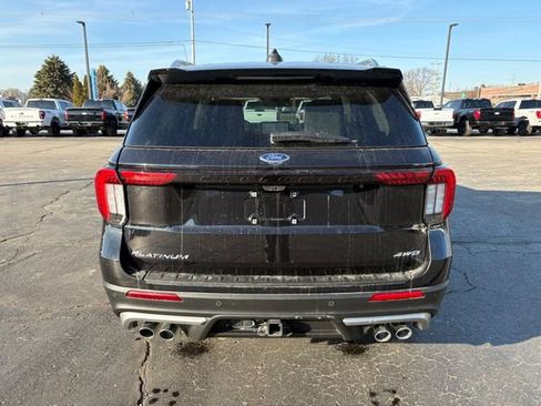 Used 2025 Ford Explorer Platinum w/ Ultimate Package image 7