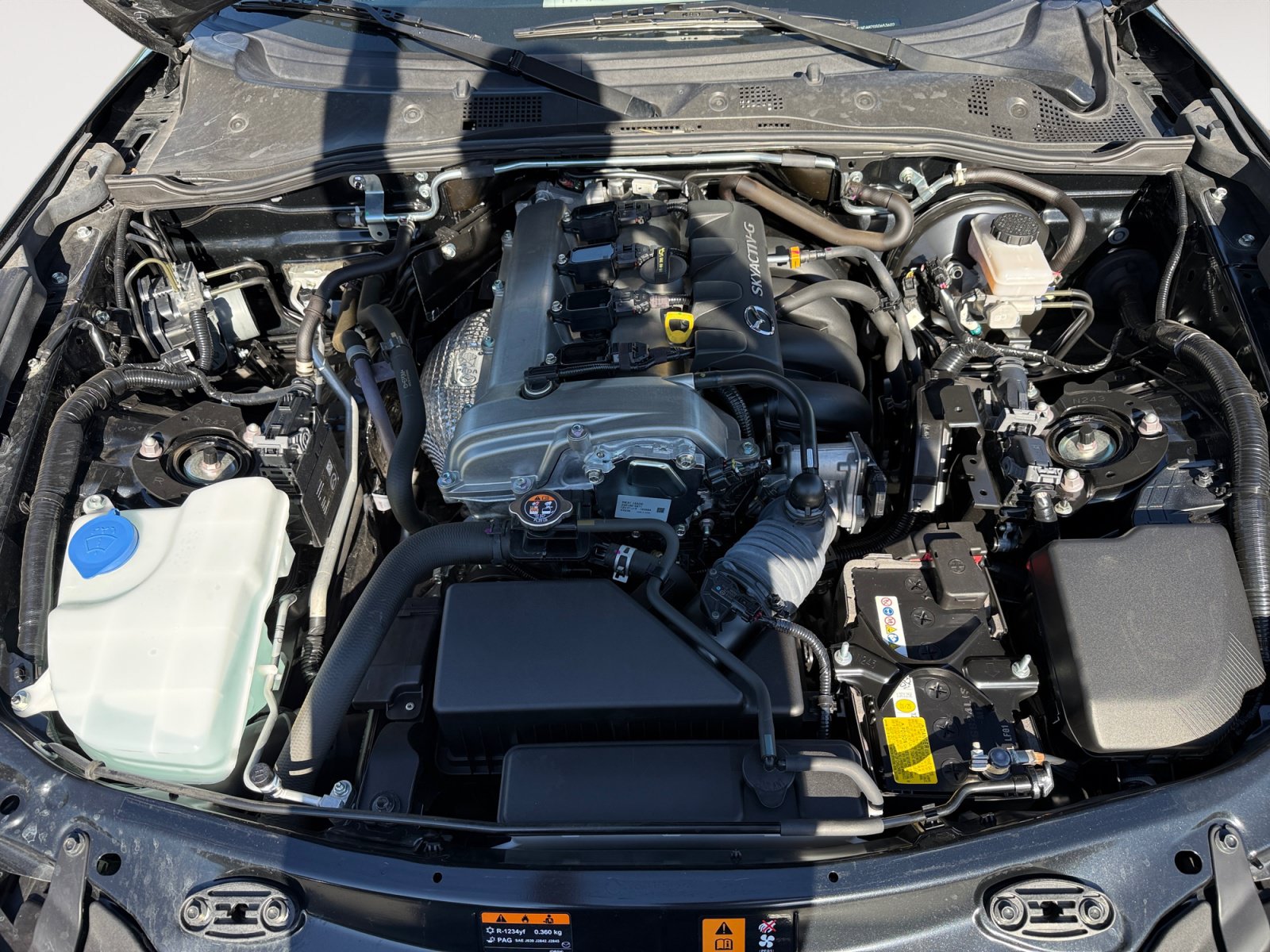 Used 2025 MAZDA MX-5 Miata RF Grand Touring RWD image 18