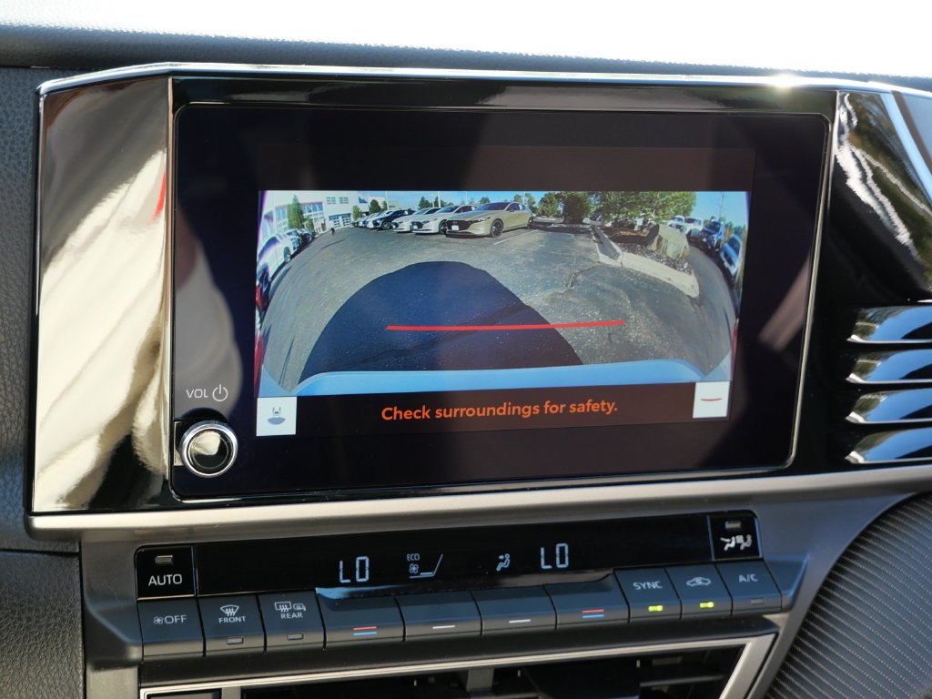 Certified 2025 Toyota Camry SE FWD image 18