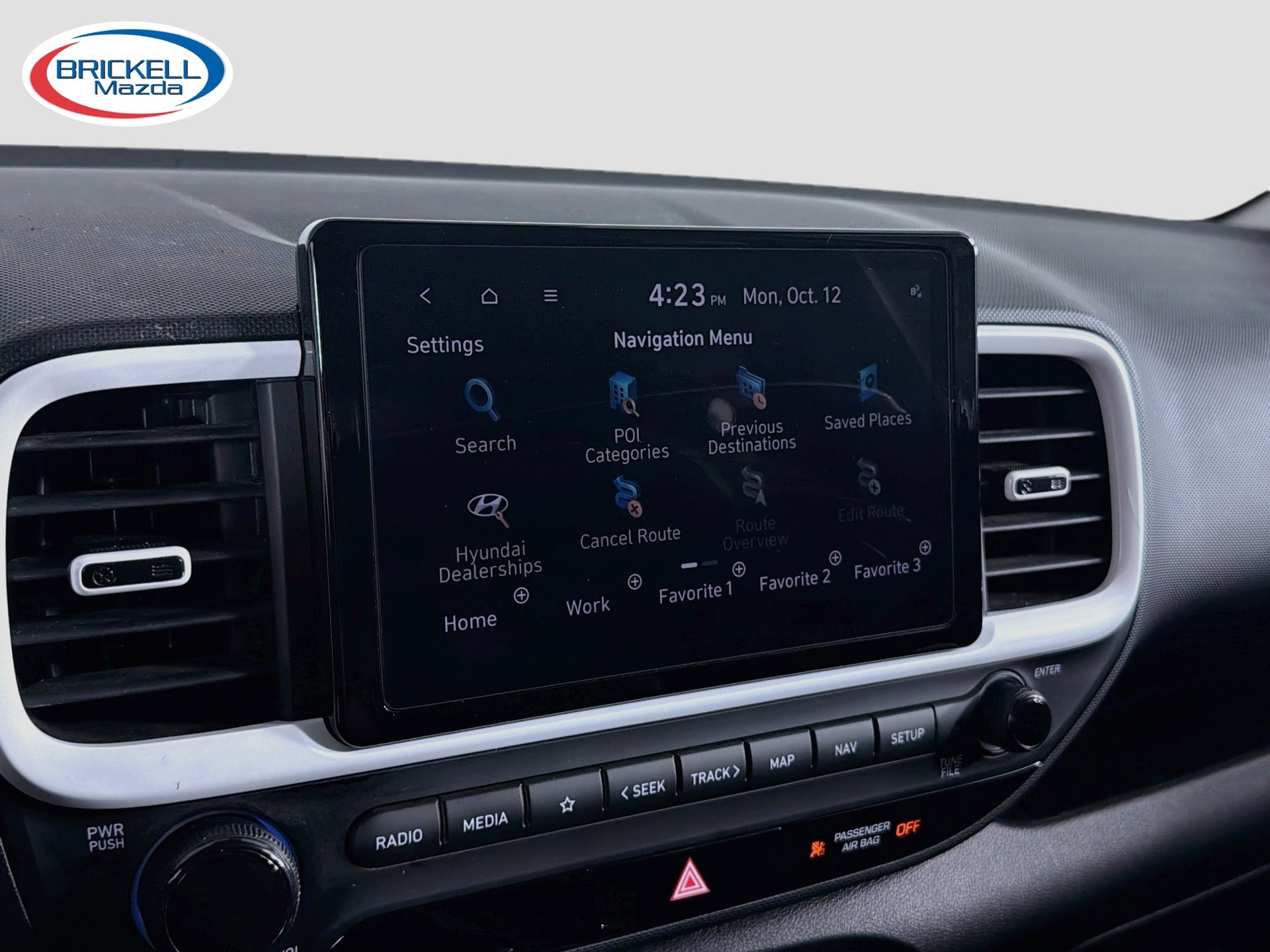 Used 2024 Hyundai Venue Limited FWD image 27