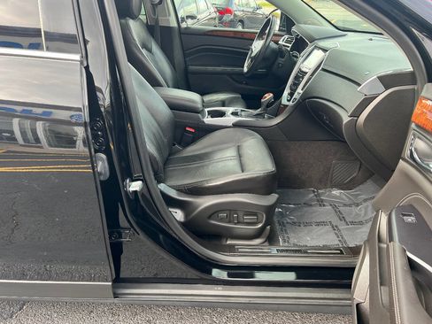 Used 2014 Cadillac SRX Luxury w/ Driver Awareness Package image 25