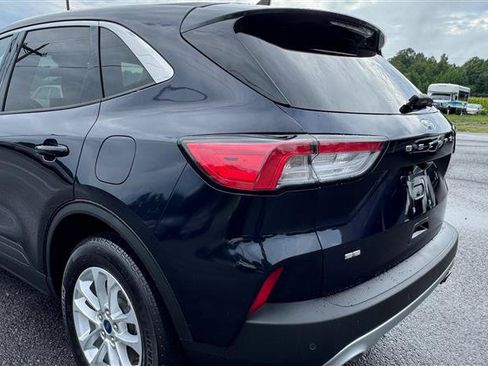 Used 2021 Ford Escape SE w/ Cold Weather Package FWD image 14
