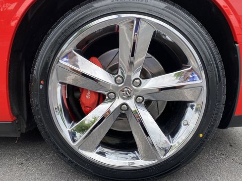 Used 2009 Dodge Challenger SRT8 w/ SRT Option Group II RWD image 43