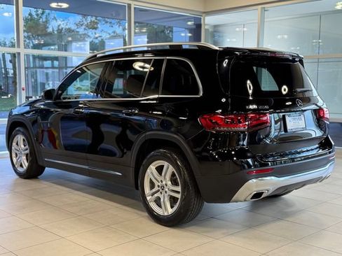 Used 2023 Mercedes-Benz GLB 250 4MATIC image 14