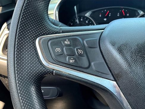 Used 2019 Chevrolet Equinox LT image 20