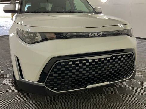 Used 2025 Kia Soul EX FWD image 8