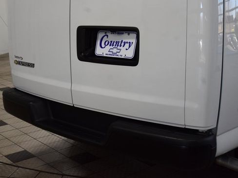 Used 2025 Chevrolet Express 3500 LS image 11