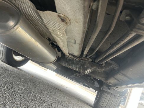 Used 2011 Hyundai Veracruz GLS image 19