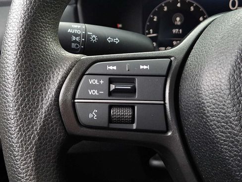 Used 2025 Honda Accord SE image 21