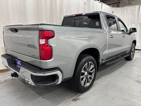 Used 2025 Chevrolet Silverado 1500 LT AWD/4WD image 5
