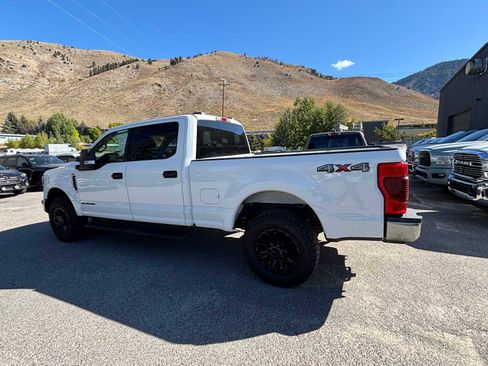 Used 2022 Ford F250 XLT image 11