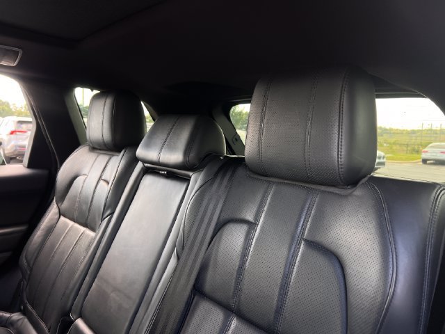 Used 2016 Land Rover Range Rover Sport HSE AWD/4WD image 18